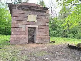 Photo de Runine Alexanderturm