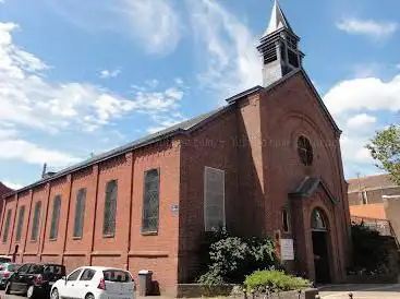 Église catholique Saint-Benoît-Joseph-Labre à Wazemmes-Moulins de Lille