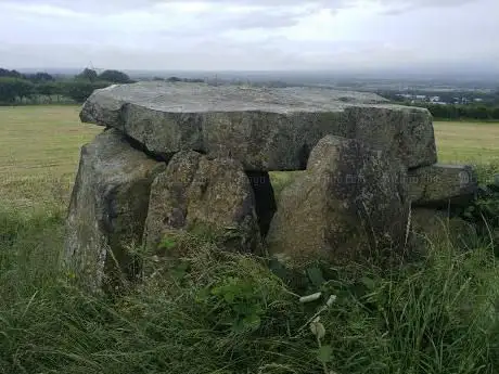Photo de Craigs Lower Passage Tomb