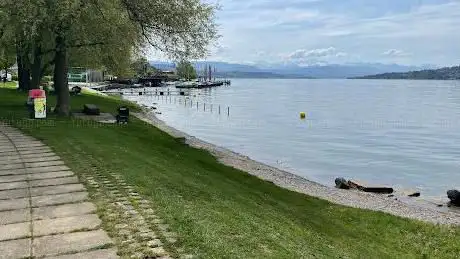 Rüschlikon public beach