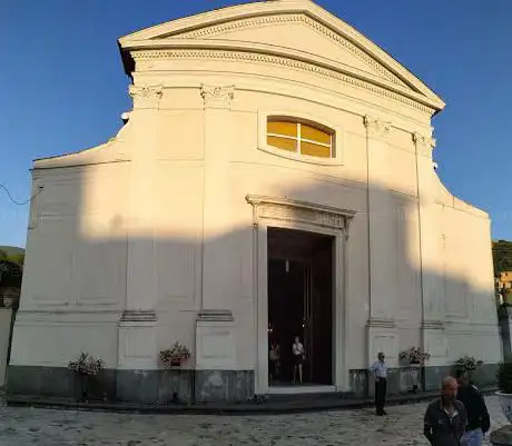 Photo de Santuario Maria SS. del Carmelo