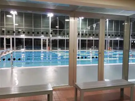 Photo de Piscina Municipal Coberta de Catarroja