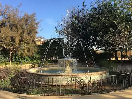 Paseo Carlos De Mesa