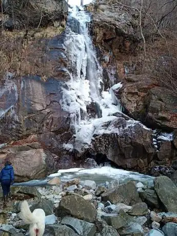 Cascata torrente Assa