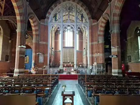 Photo de All Saints Church