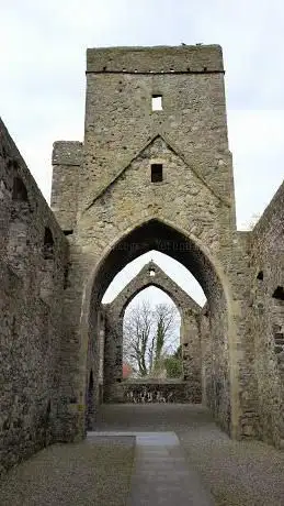 Photo de Carlingford Priory