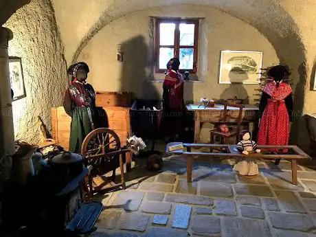 Photo de Museo del Costume e delle Tradizioni delle Genti Alpine