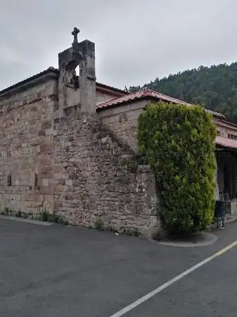 Photo de Iglesia de Santiago
