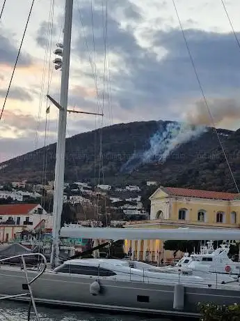 Tourist Info - A.A.C.S.T. Delle Isole Di Ischia E Procida