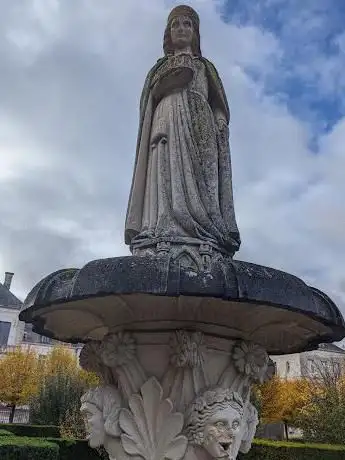 Photo de Fontaine Marguerite de Bourgogne