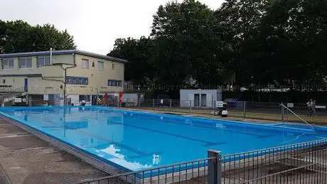 Outdoor pool Essen Steele at the Ruhr
