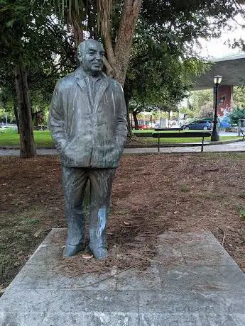 Estatua Juan Neira