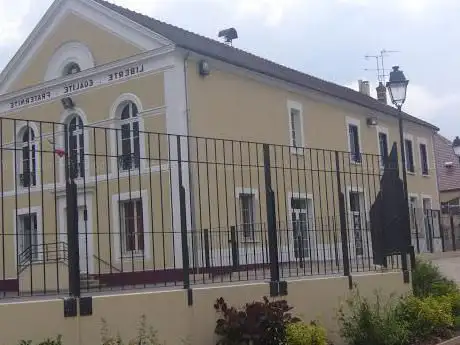 Bibliothèque Municipale Aimé Césaire