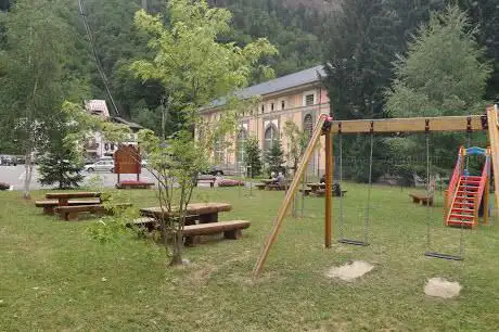 area attrezzata giochi