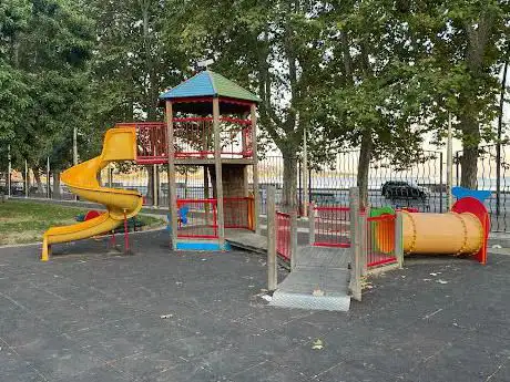 Photo de Playground