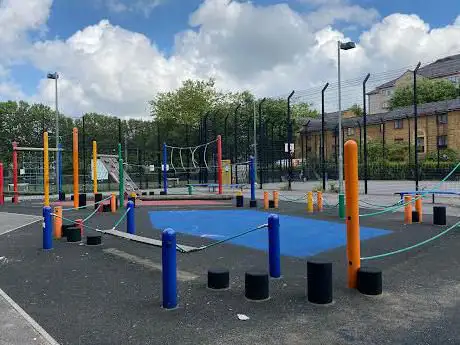 Photo de Lisson Green Sports Pitches and Playground