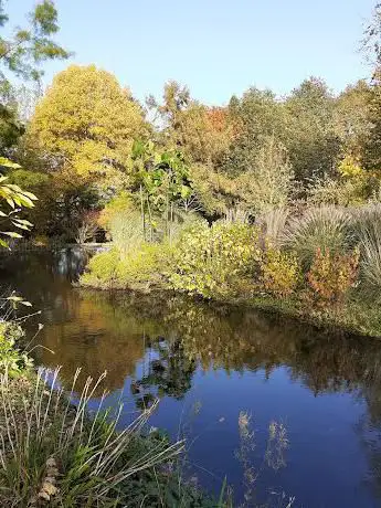 Photo de Daws Hall Trust