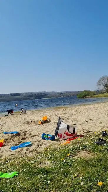 Photo de Plage publique du Drennec