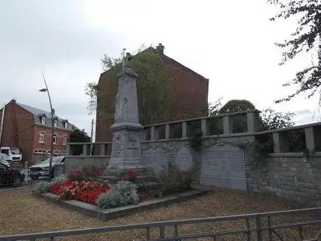 Oorlogsmonument Aye