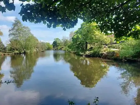 Photo de Ilkley Tarn