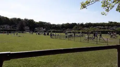 Photo de Studlands Rise Playground