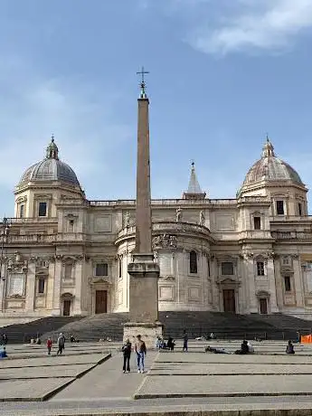 Monument Bartolome Mitregli