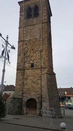 Photo de Tour Saint-Quentin & monument aux morts WW-I