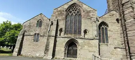 Photo de St Peter and St Paul church