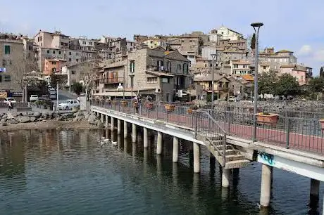 Photo de Molo di Anguillara Sabazia