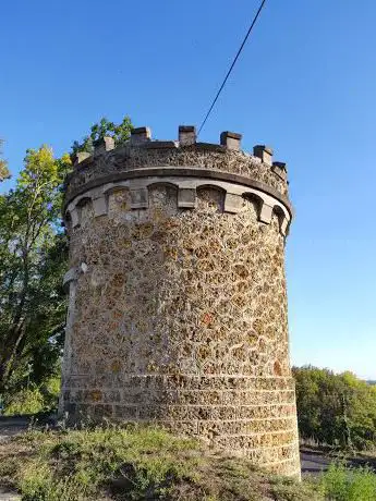Tour d'Ethan et Nathan (XIX siècle)