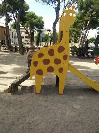 Photo de Plaça Camp d'en Prats Palafrugell