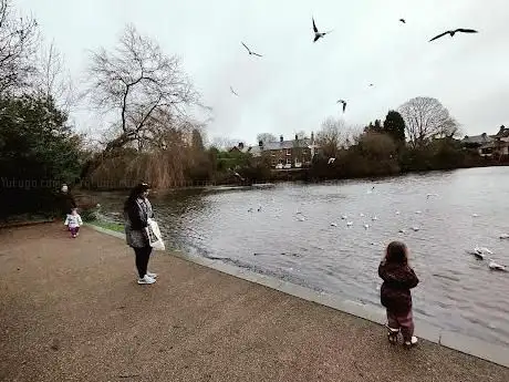 Photo de Mere Pond