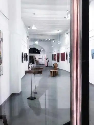 Photo de Port Gallery