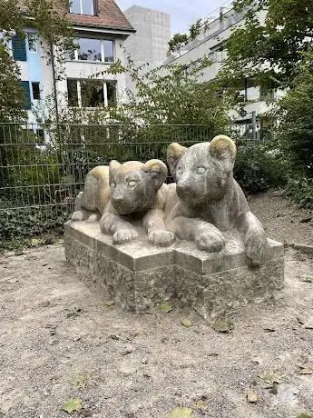 Zwei LÃ¶wen Statue
