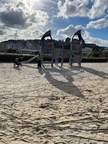 Terrain de jeu