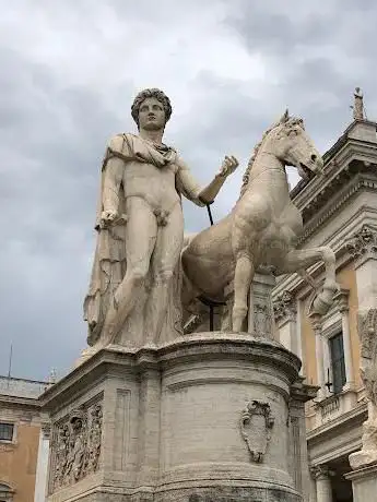 Photo de Statua di Polluce