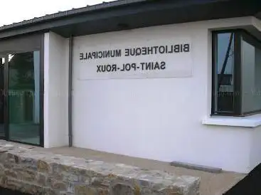 Public Library Saint-Pol-Roux
