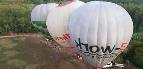 Ballooning in Florence