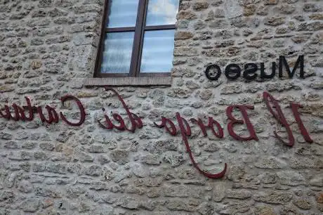 Photo de Borgo dei Cartai