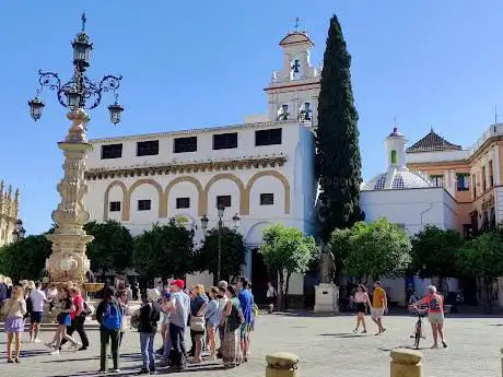 Photo de Capilla Nuestra Señora de La Encarnación y Santa Marta