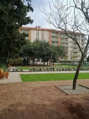 Parco di Via Giotto (con giochi per bambini)