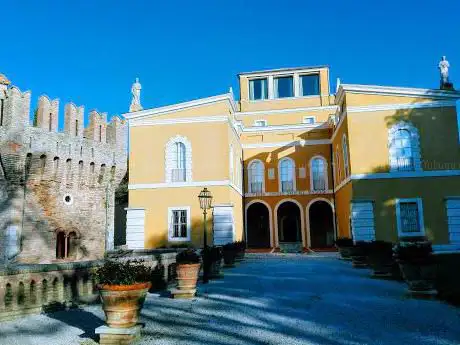 Photo de Osimo Da Monte San pietro