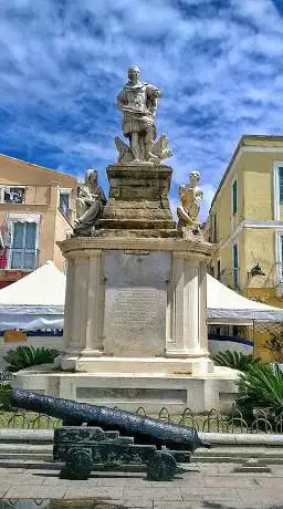 Monumento a Carlo Emanuele III