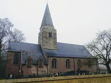 Sint-Hilariuskerk Mullem
