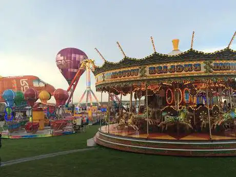 Roger Tuby & Son Funfairs