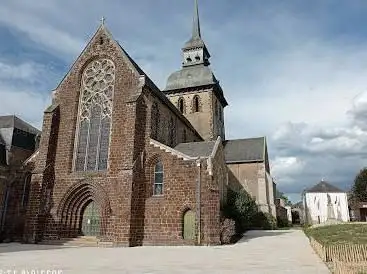 Eglise Abbatiale Saint-Gildas de Saint-Gildas-des-Bois