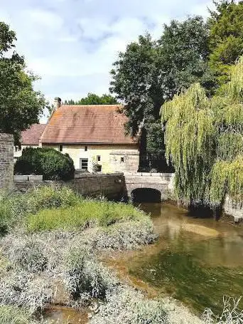 Promenade du Vieux Moulin