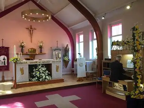 Church of Saint Martin & Saint Hilda