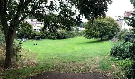 Manor Gardens