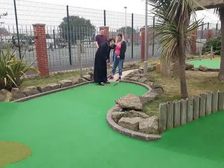 Photo de Adventure Island Crazy Golf